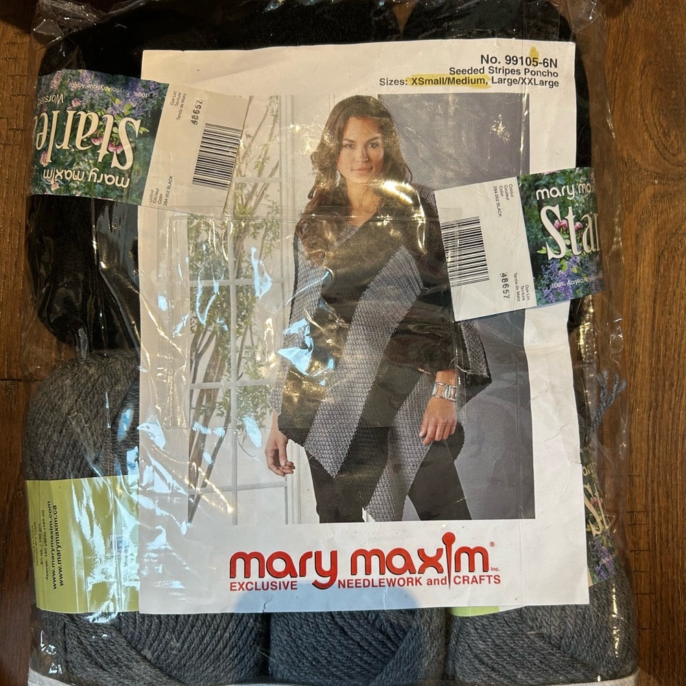 NWT Mary Maxim poncho kit